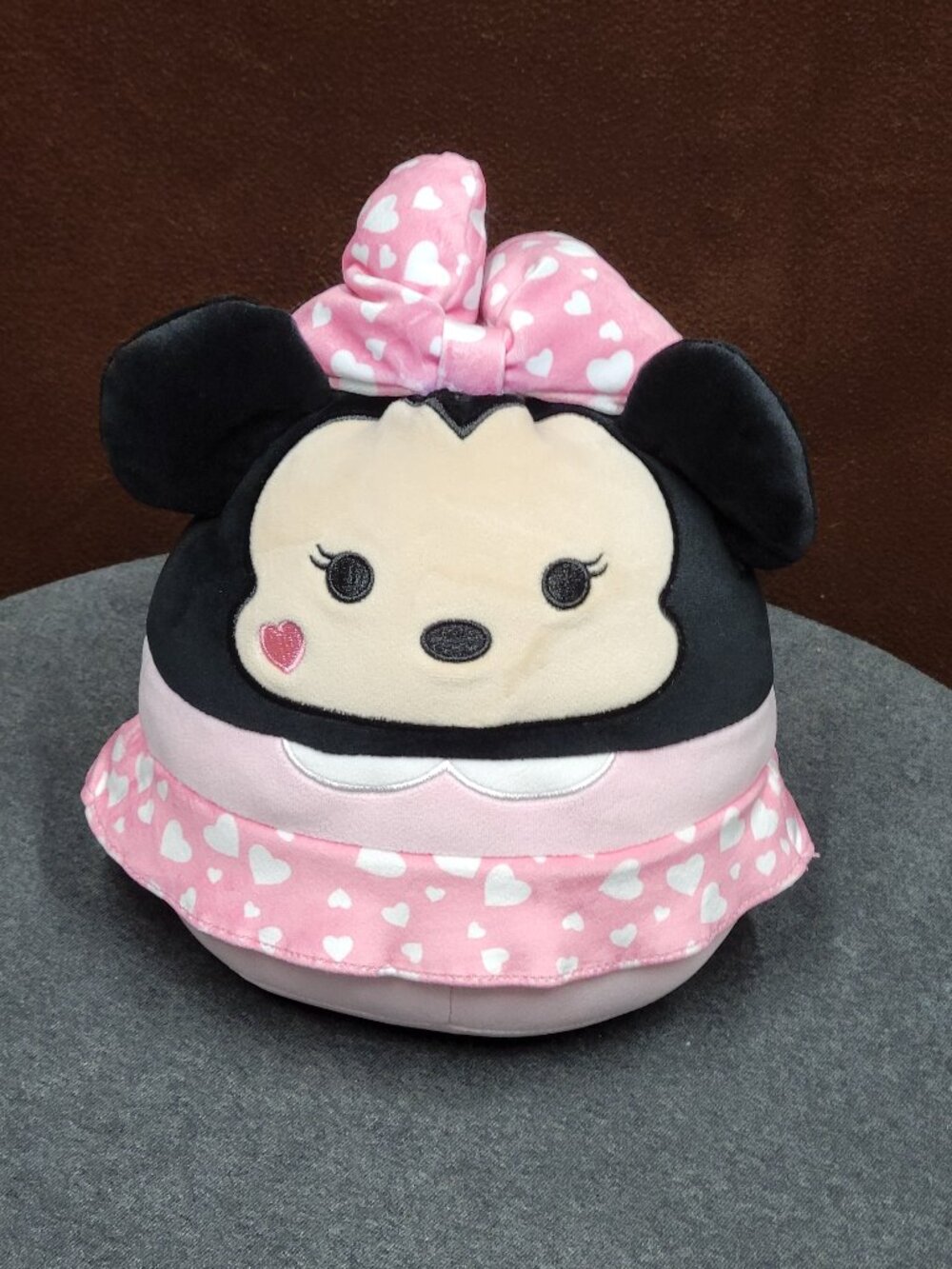 Disney Minnie Mouse stuffed animal pink and black good